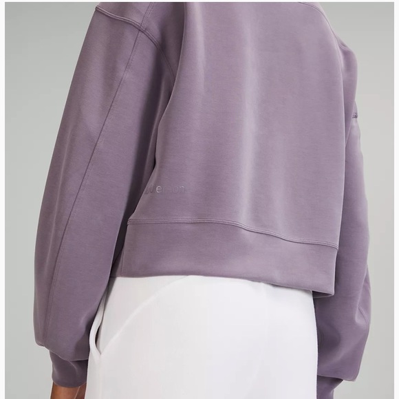💜LULULEMON PERFECTLY OVERSIZED CROPPED CREW-12💜 - Picture 2 of 8